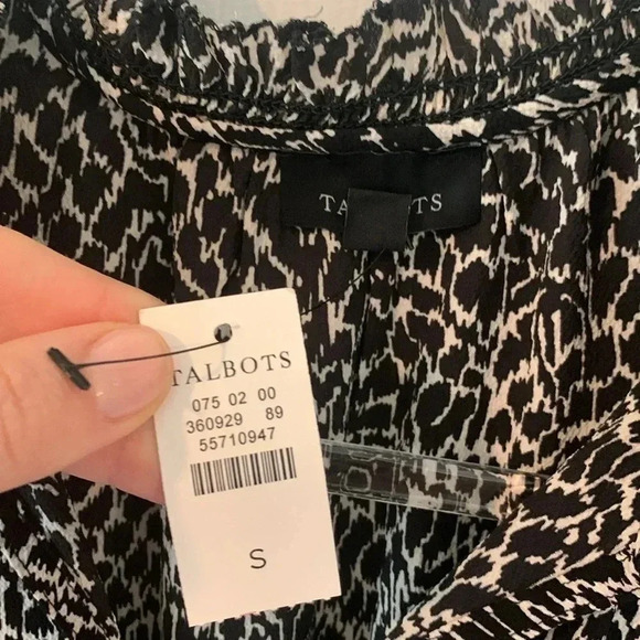 Talbots sleeveless blouse with tie front size small new with tags - Picture 3 of 8